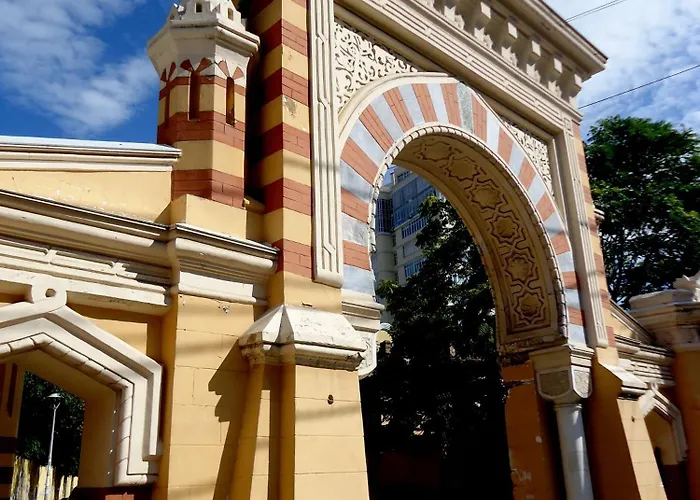 Appartement на пляже отрада, французский бульвар просторный 2 комн Luxury , центр жк париж